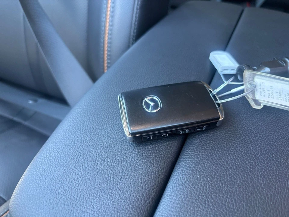 2026 Mazda CX-50 - Image 24 of 31