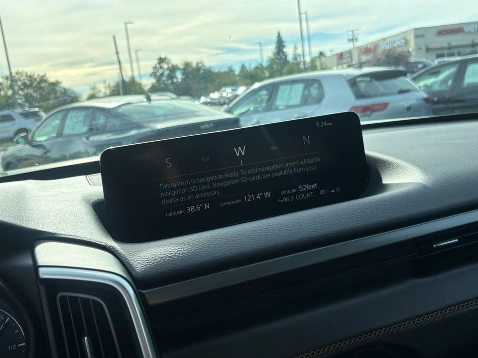 2026 Mazda CX-50 - Image 21 of 31