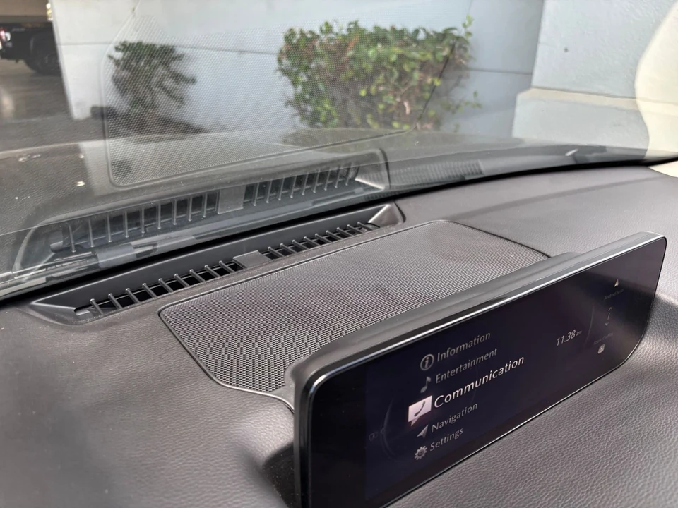 2026 Mazda CX-50 - Image 19 of 31