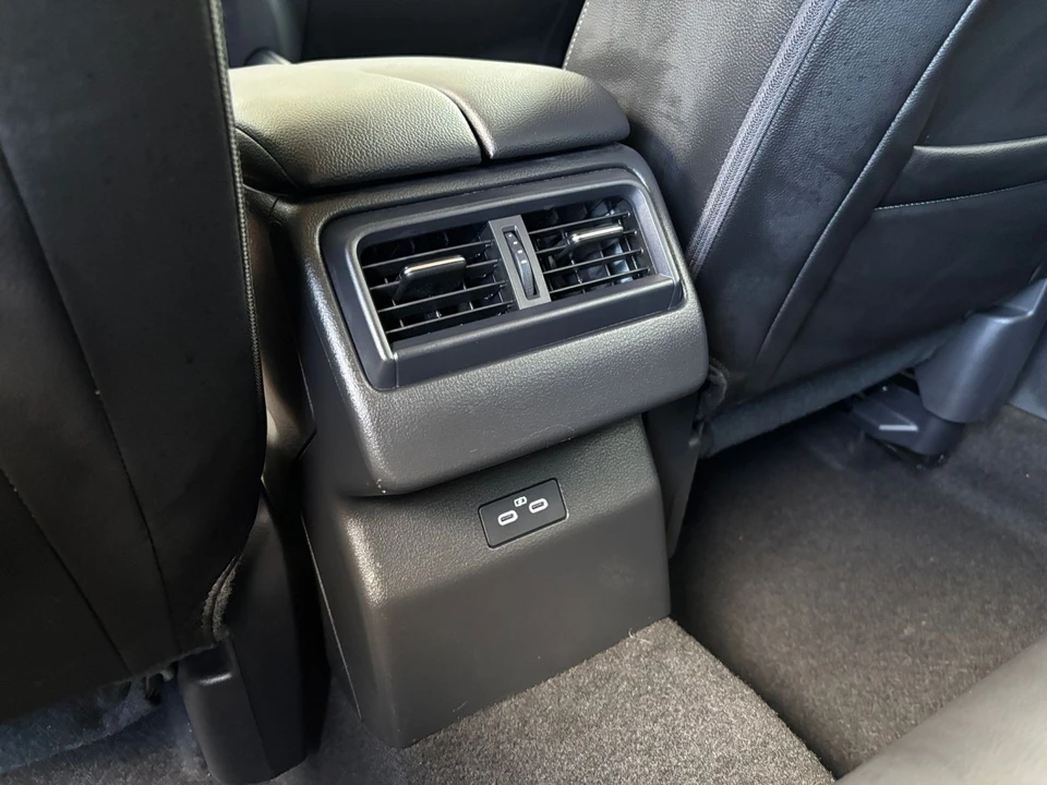 2026 Mazda CX-50 - Image 26 of 31