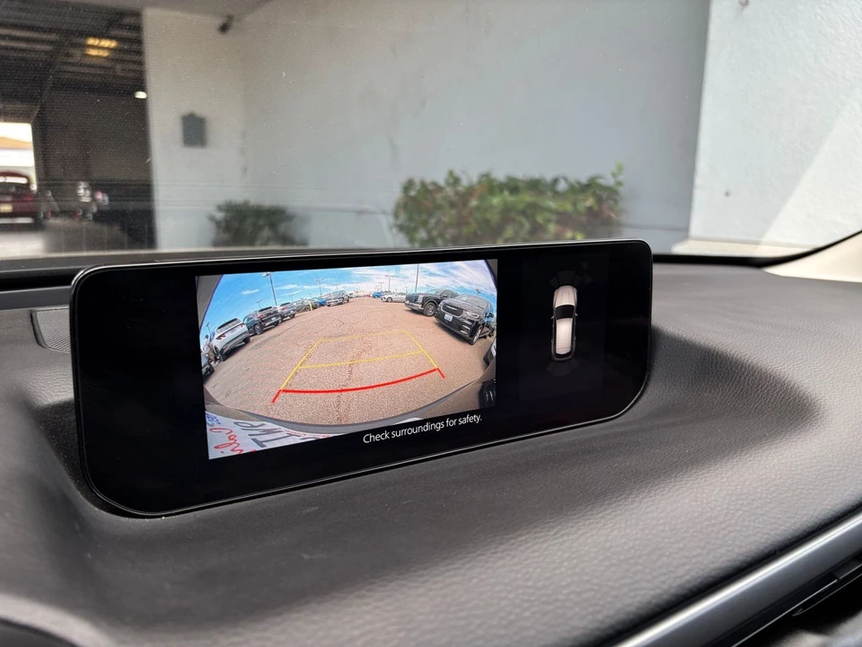2026 Mazda CX-50 - Image 27 of 31
