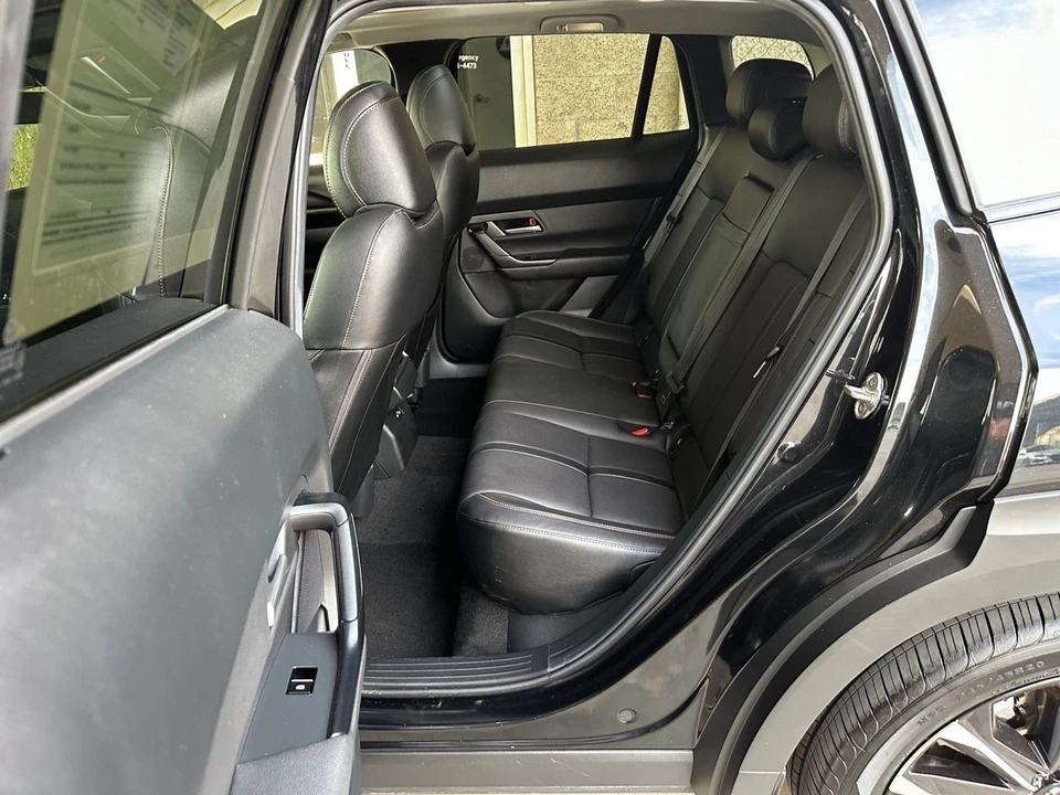 2026 Mazda CX-50 - Image 28 of 31