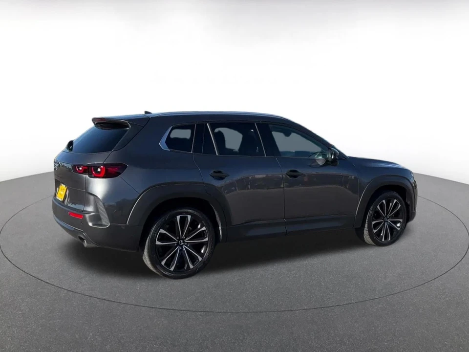 2026 Mazda CX-50 - Image 16 of 31