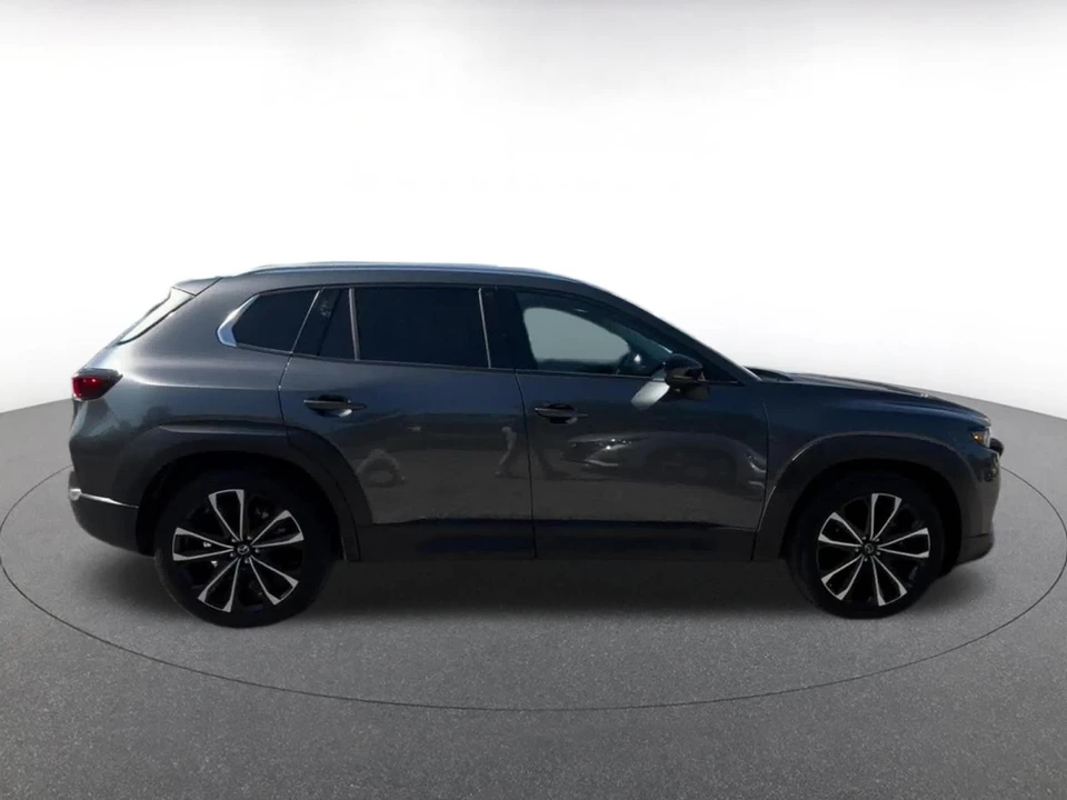 2026 Mazda CX-50 - Image 17 of 31