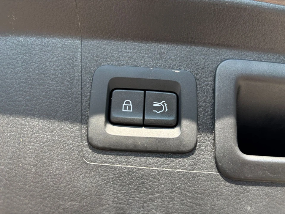 2026 Mazda CX-50 - Image 26 of 31