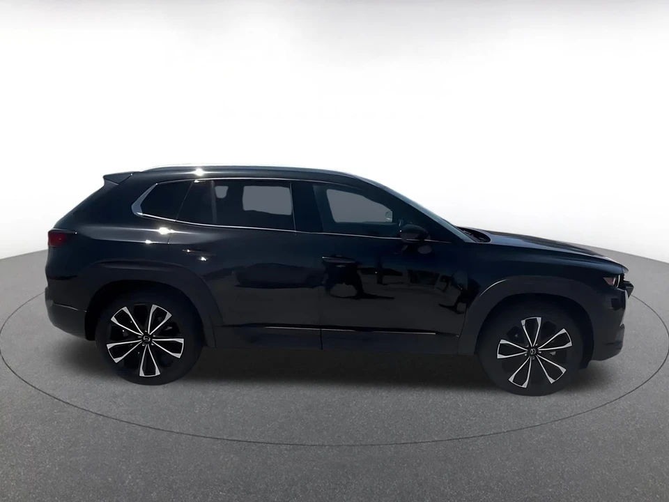 2026 Mazda CX-50 - Image 18 of 31