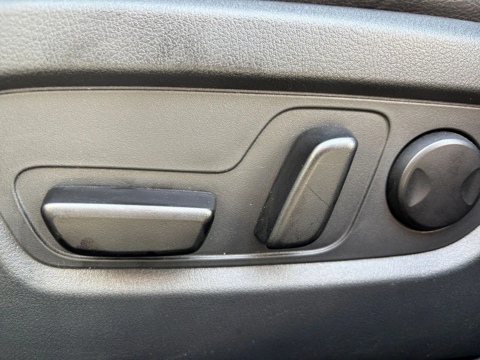 2026 Mazda CX-50 - Image 23 of 31