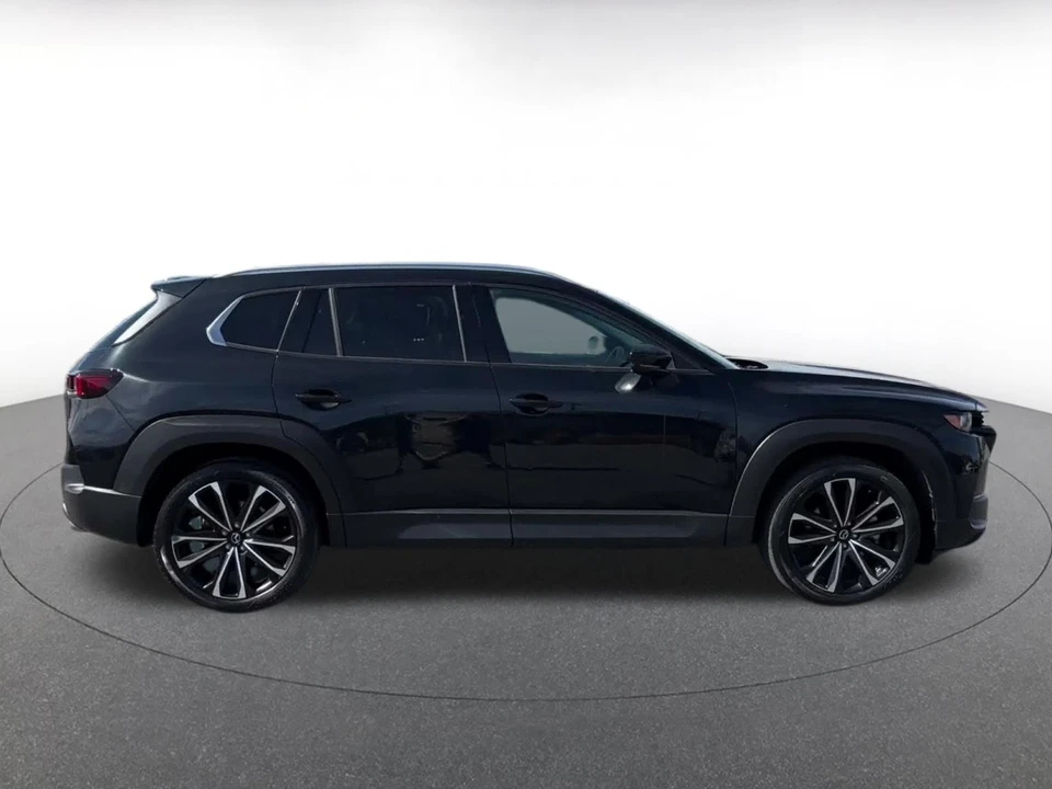 2026 Mazda CX-50 - Image 17 of 31
