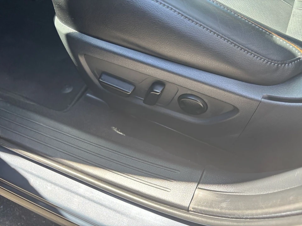 2026 Mazda CX-50 - Image 25 of 31