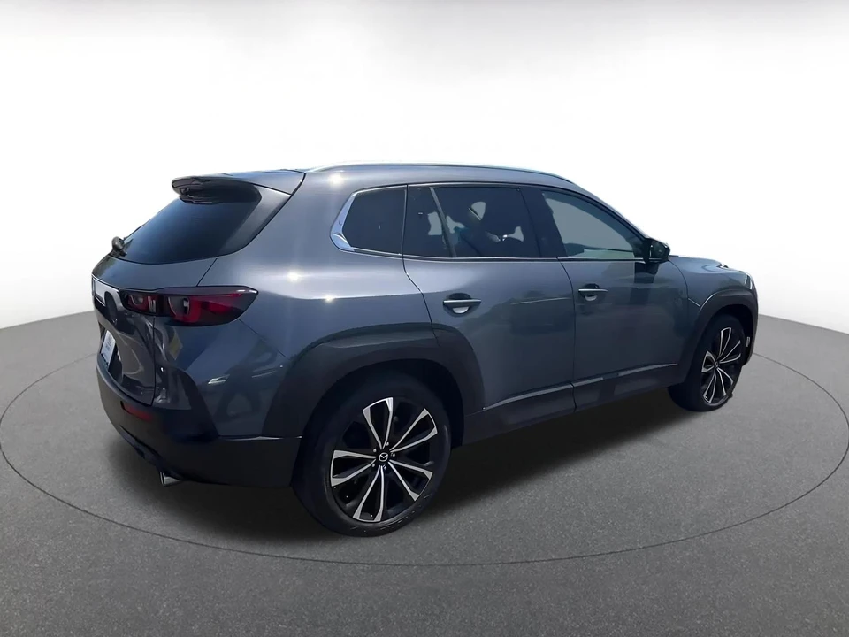 2026 Mazda CX-50 - Image 17 of 31