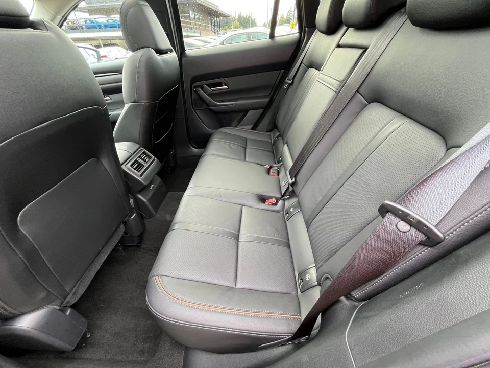 2026 Mazda CX-50 - Image 28 of 31