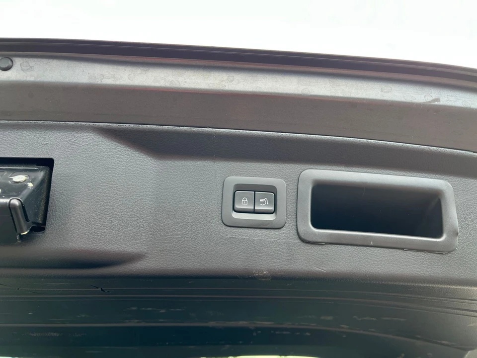 2026 Mazda CX-50 - Image 24 of 31