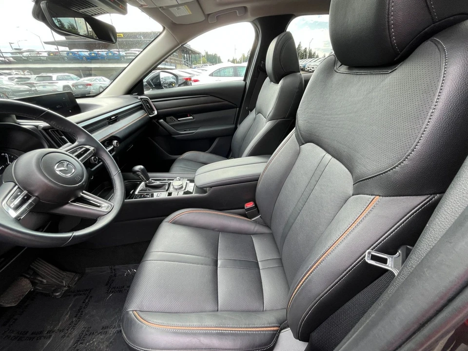 2026 Mazda CX-50 - Image 29 of 31