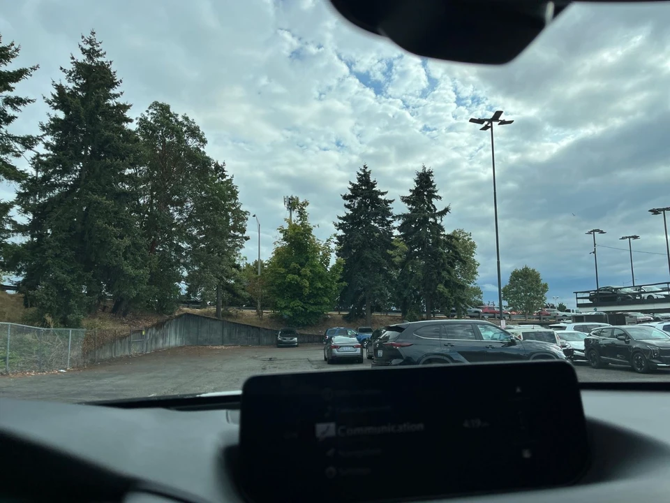 2026 Mazda CX-50 - Image 18 of 31