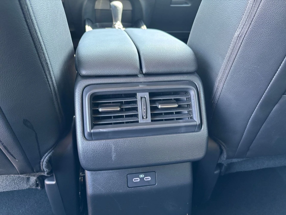 2026 Mazda CX-50 - Image 26 of 31