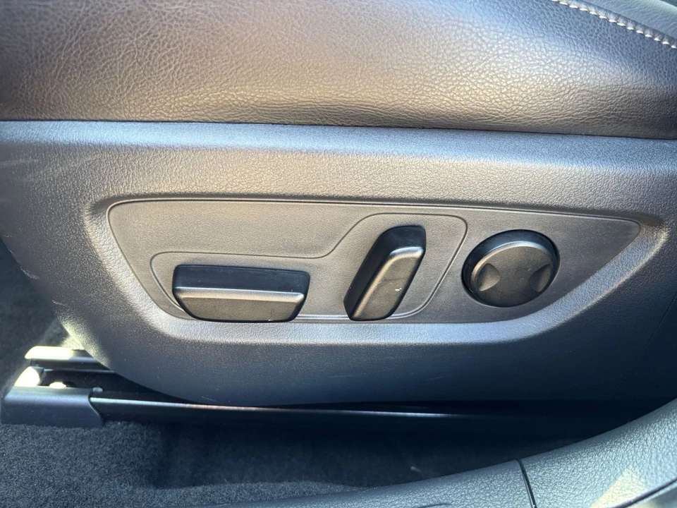 2026 Mazda CX-50 - Image 23 of 31