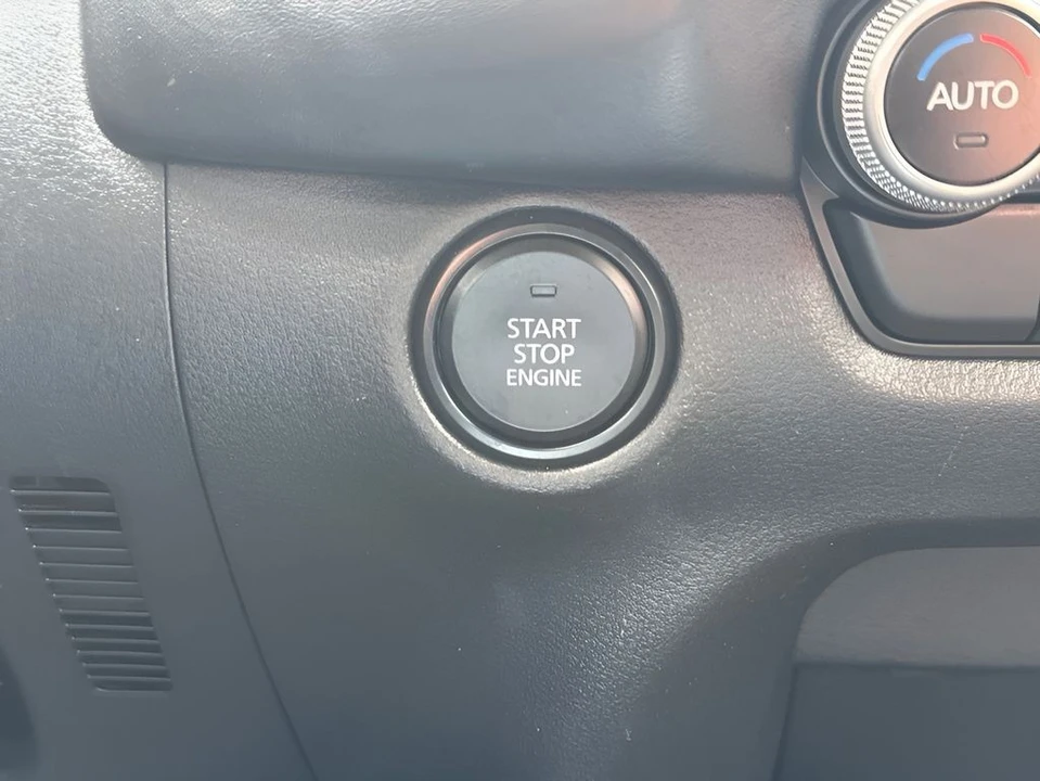 2026 Mazda CX-50 - Image 21 of 31