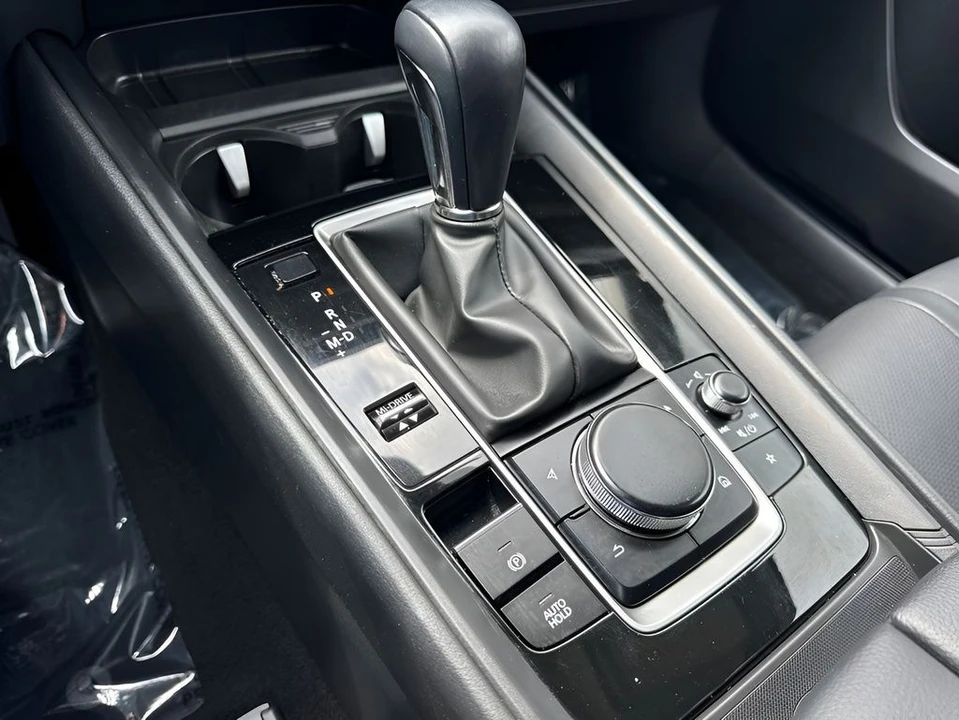 2026 Mazda CX-50 - Image 17 of 31
