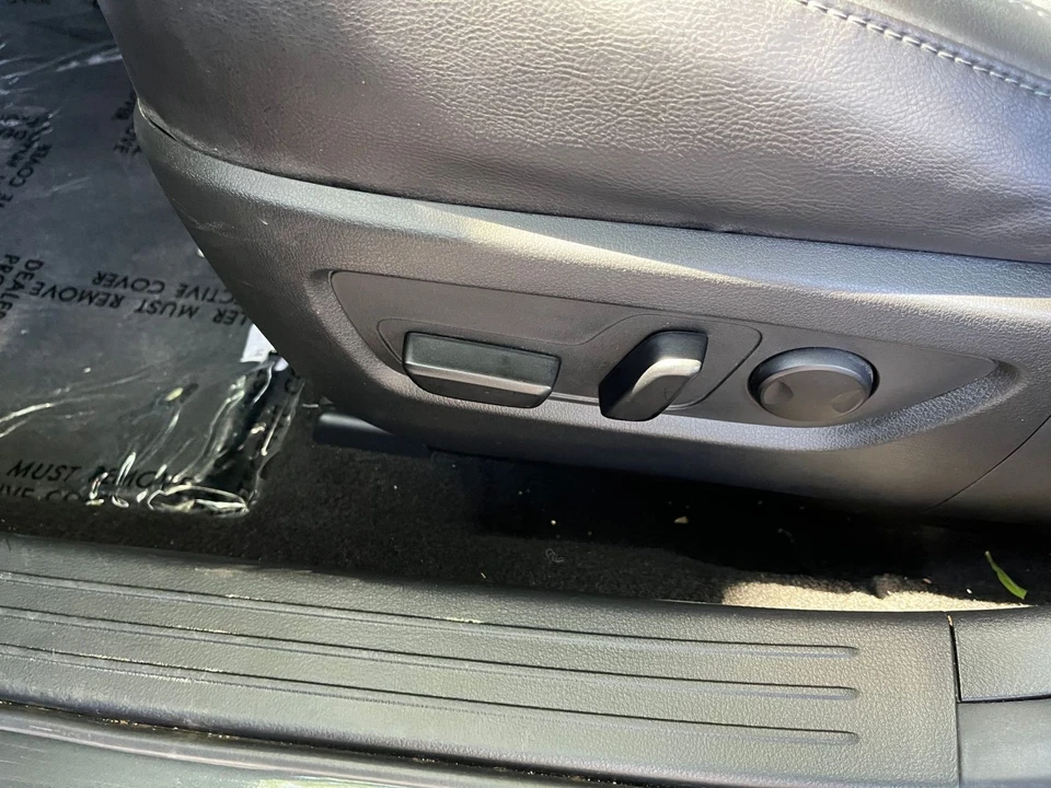 2026 Mazda CX-50 - Image 24 of 31