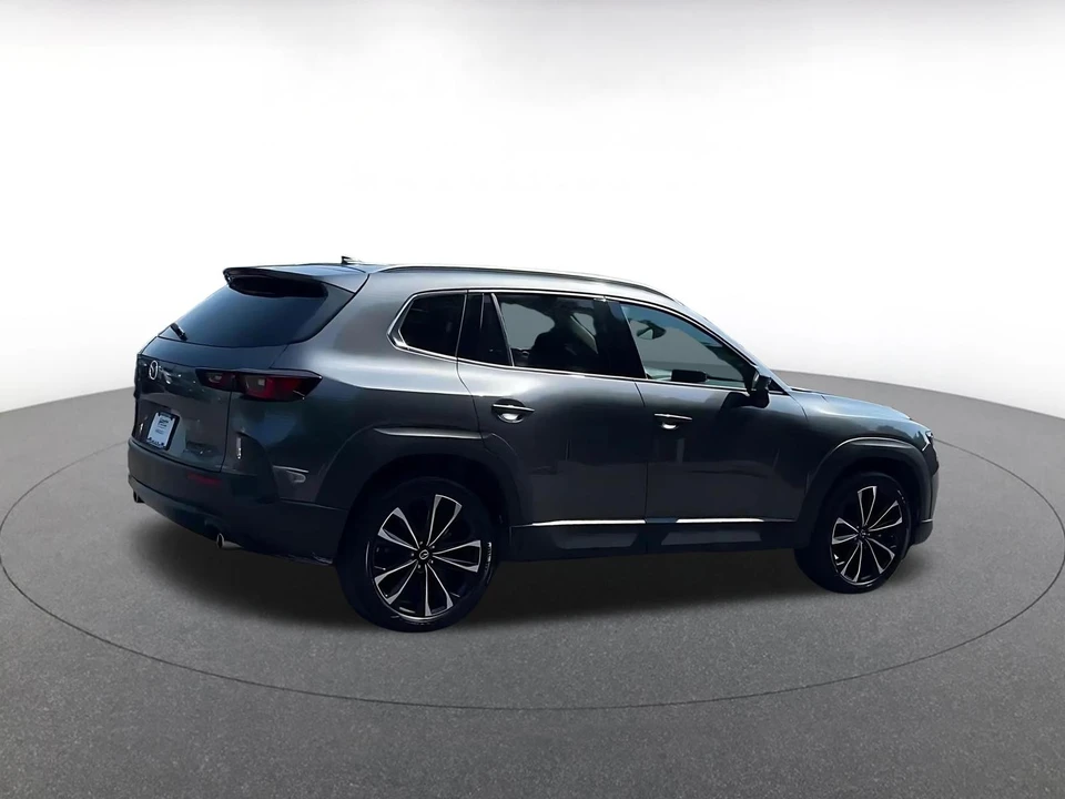2026 Mazda CX-50 - Image 17 of 31