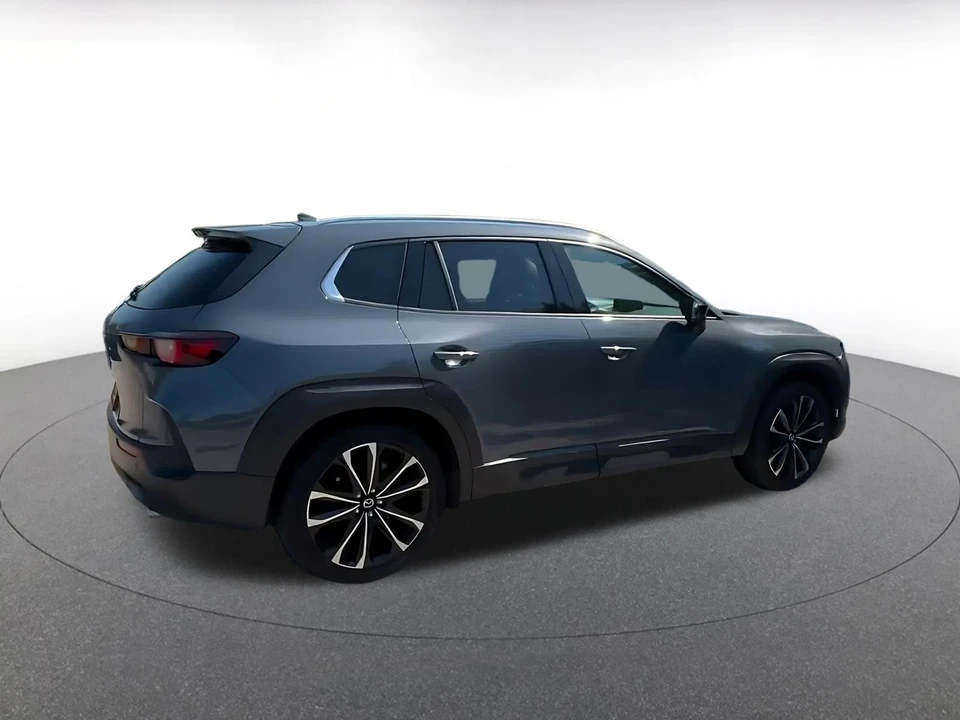 2026 Mazda CX-50 - Image 16 of 31