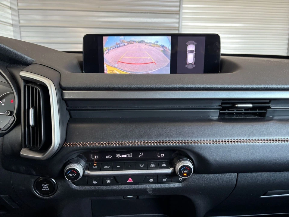 2026 Mazda CX-50 - Image 18 of 31