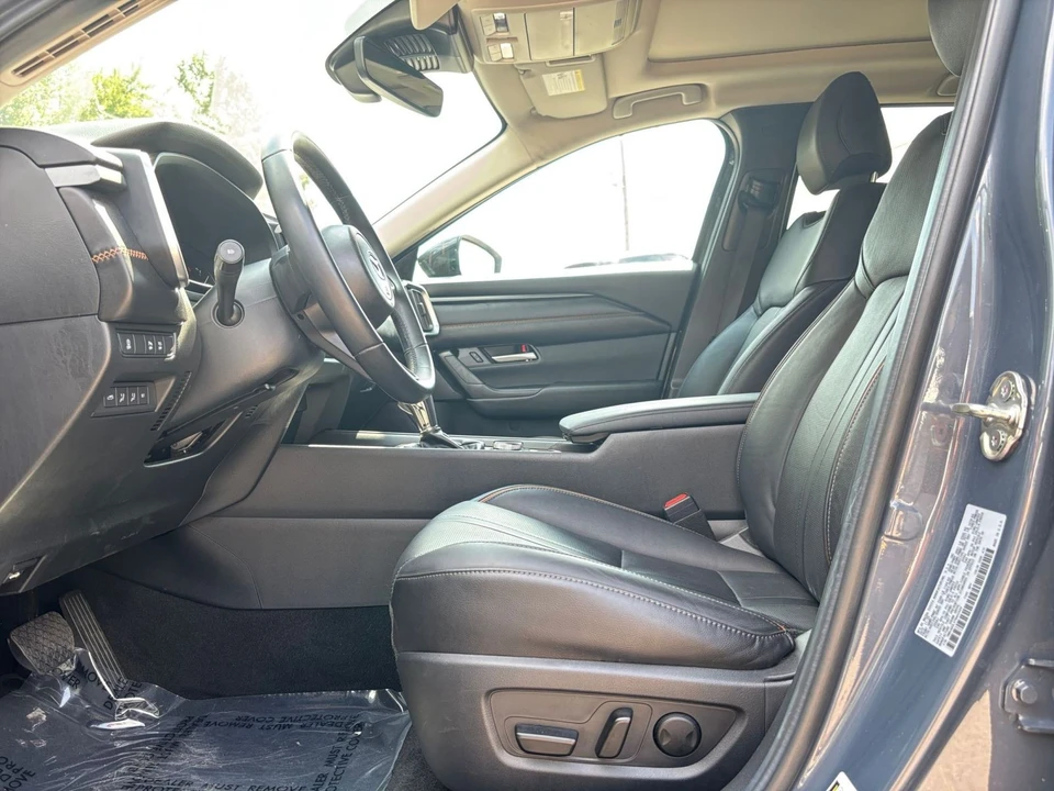 2026 Mazda CX-50 - Image 28 of 31