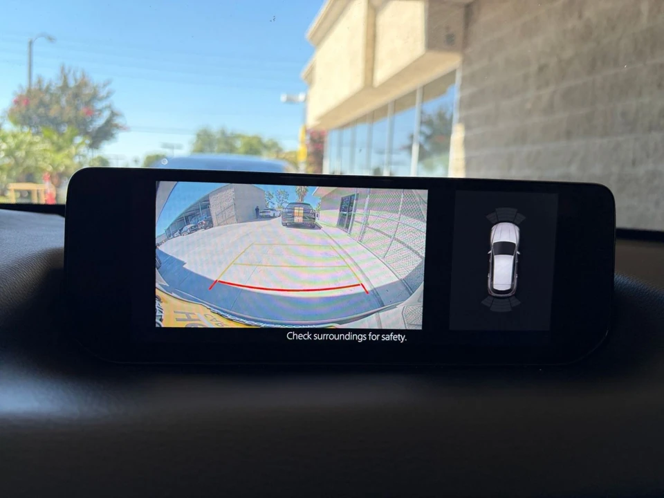 2026 Mazda CX-50 - Image 26 of 31