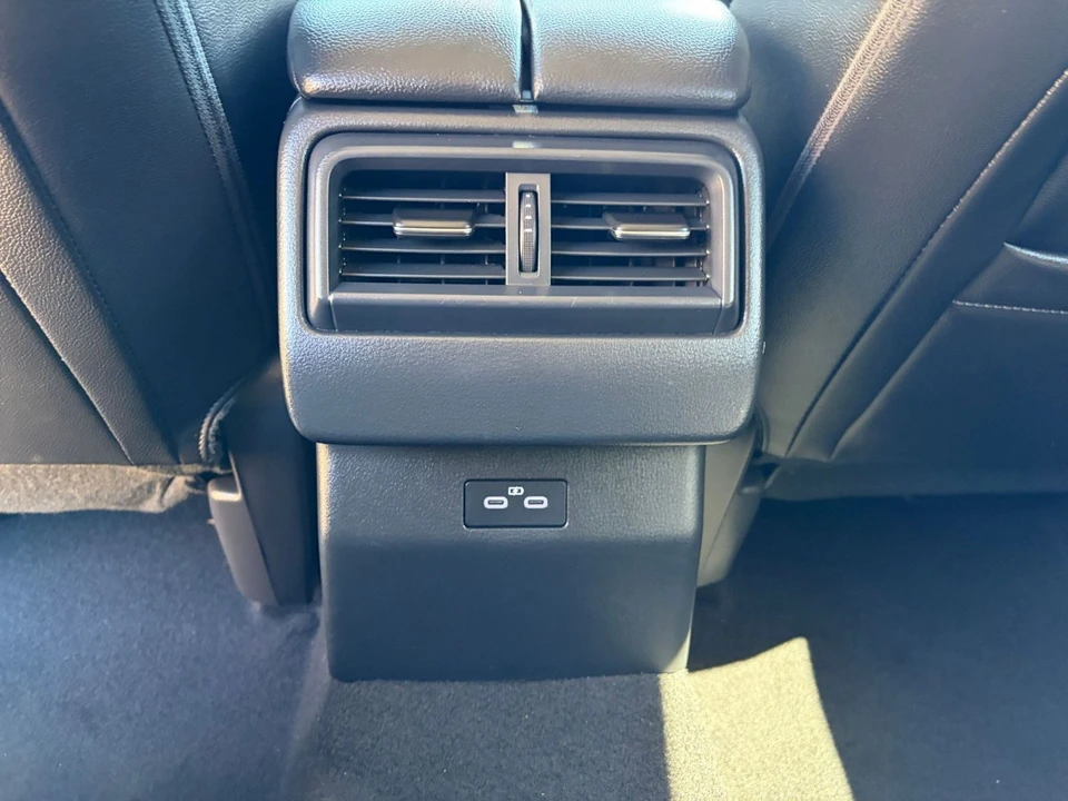 2026 Mazda CX-50 - Image 24 of 31