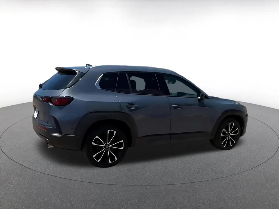 2026 Mazda CX-50 - Image 16 of 31