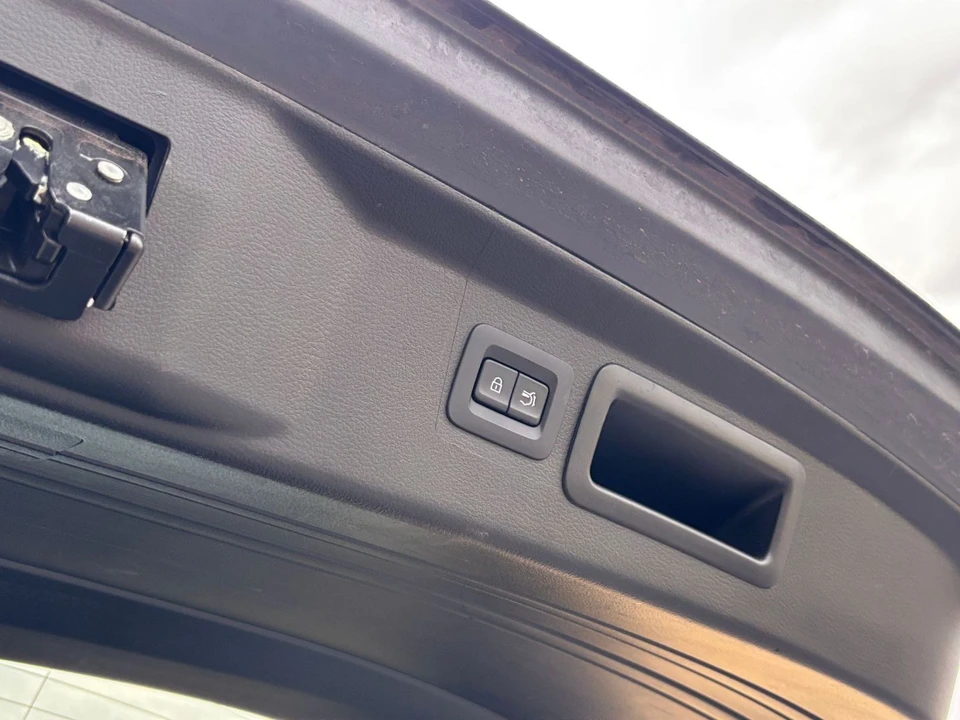2026 Mazda CX-50 - Image 26 of 31