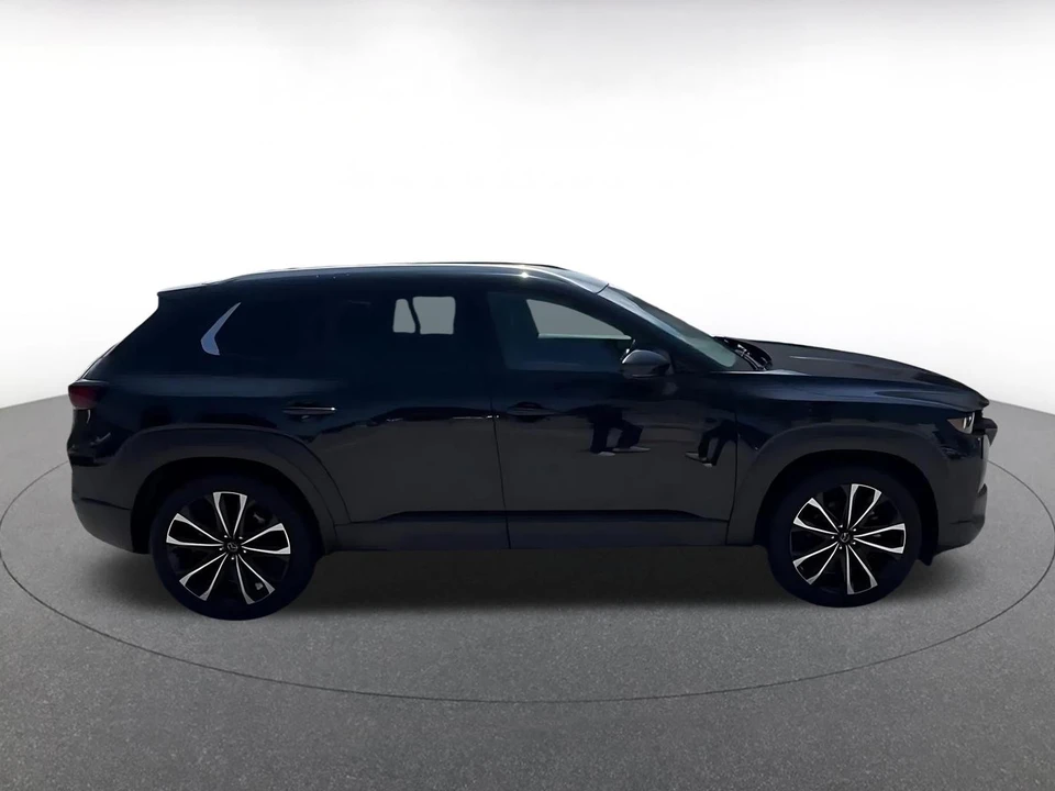 2026 Mazda CX-50 - Image 18 of 31