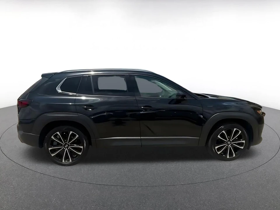 2026 Mazda CX-50 - Image 9 of 31