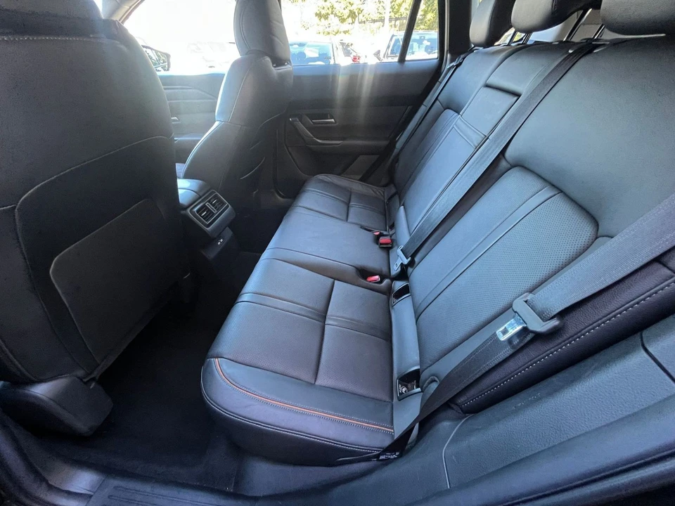 2026 Mazda CX-50 - Image 28 of 31