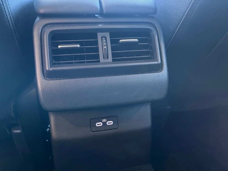 2026 Mazda CX-50 - Image 26 of 31