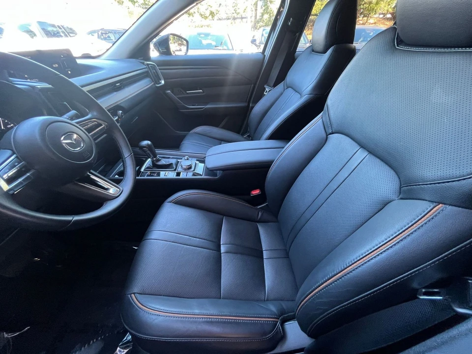 2026 Mazda CX-50 - Image 29 of 31