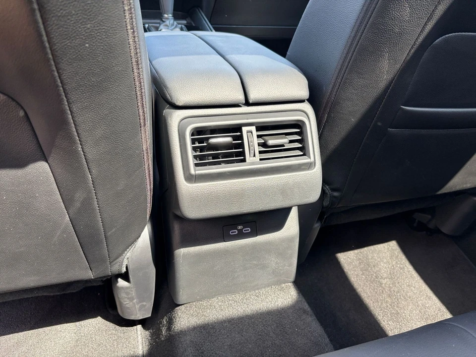 2026 Mazda CX-50 - Image 27 of 31