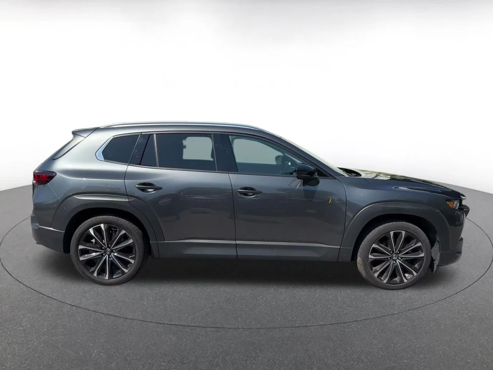 2026 Mazda CX-50 - Image 17 of 31
