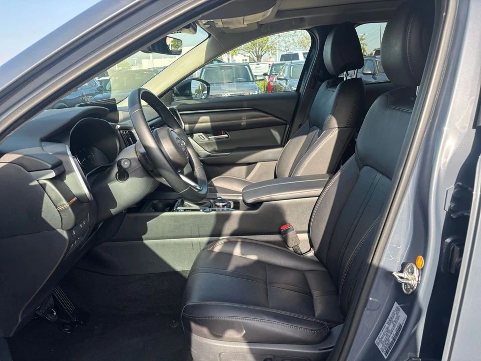 2026 Mazda CX-50 - Image 30 of 31