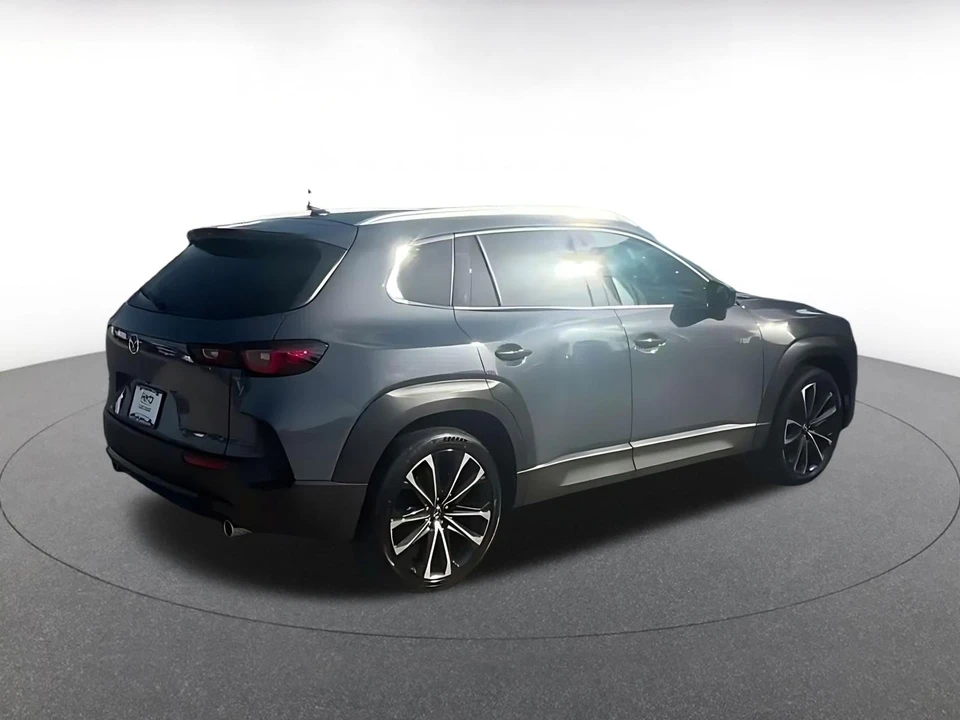 2026 Mazda CX-50 - Image 17 of 31