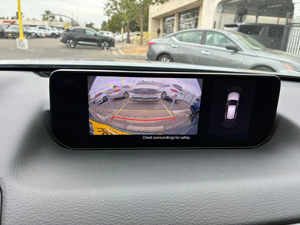 2026 Mazda CX-50 - Image 27 of 31