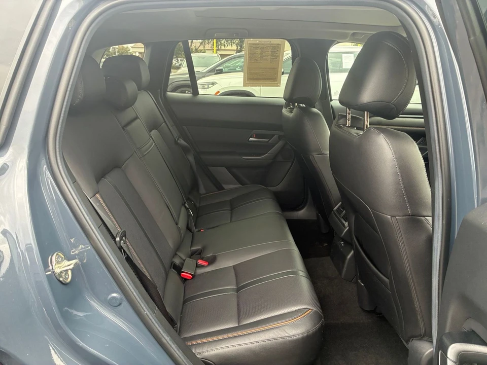 2026 Mazda CX-50 - Image 28 of 31