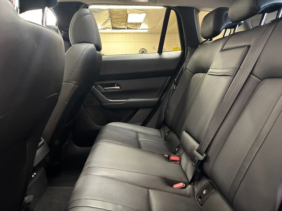 2026 Mazda CX-50 - Image 28 of 31
