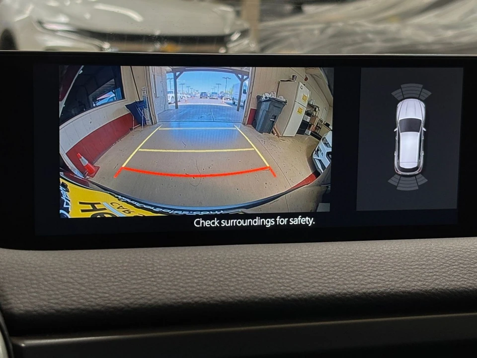 2026 Mazda CX-50 - Image 27 of 31