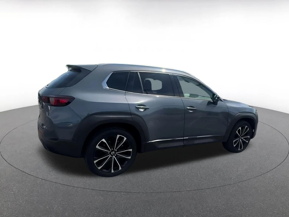 2026 Mazda CX-50 - Image 16 of 31