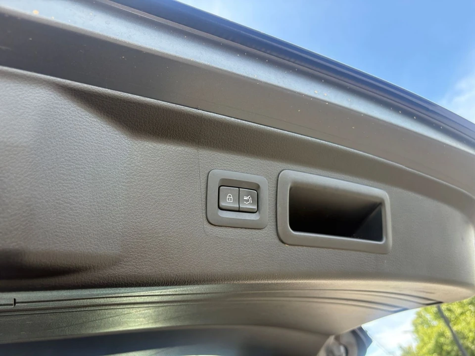 2026 Mazda CX-50 - Image 26 of 31