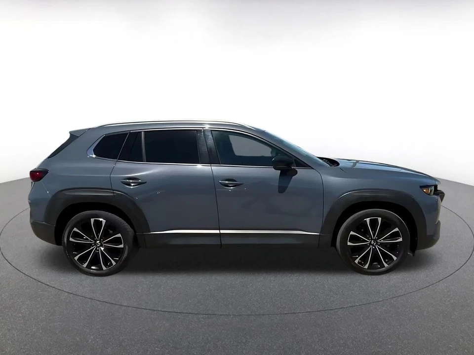 2026 Mazda CX-50 - Image 17 of 31