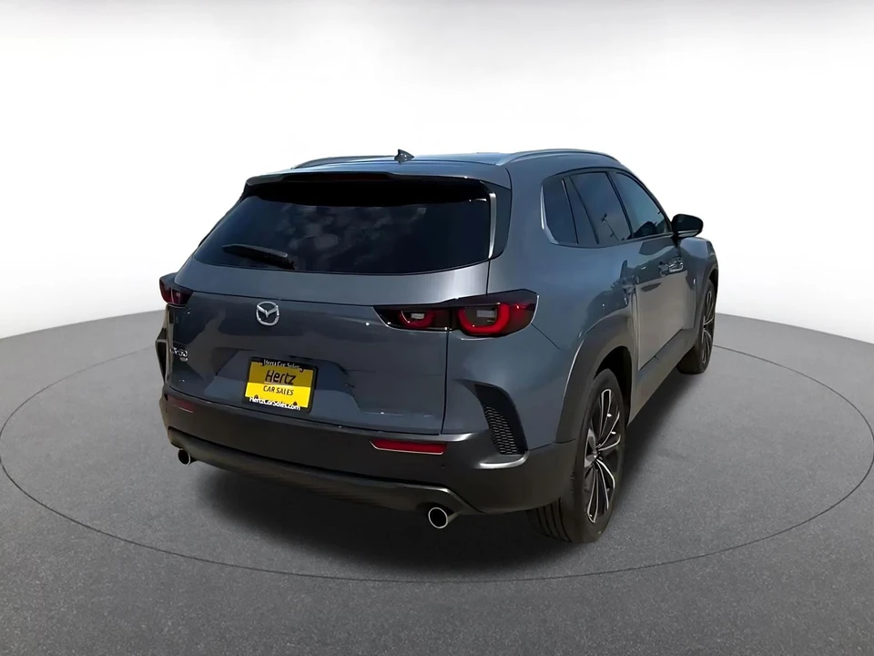 2026 Mazda CX-50 - Image 16 of 31