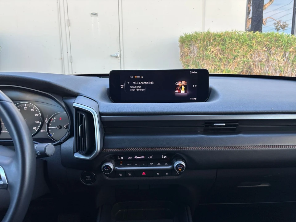 2026 Mazda CX-50 - Image 18 of 31