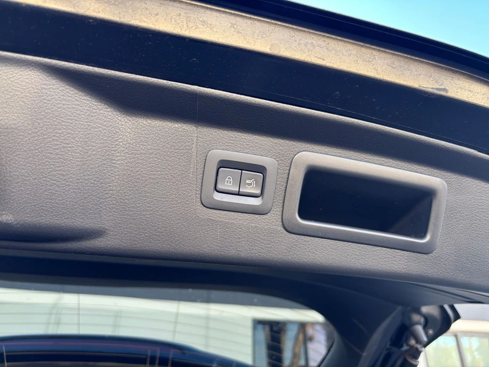 2026 Mazda CX-50 - Image 24 of 31